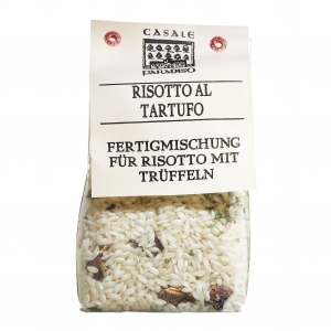 Risotto al tartufo (mit Trüffelstücken)